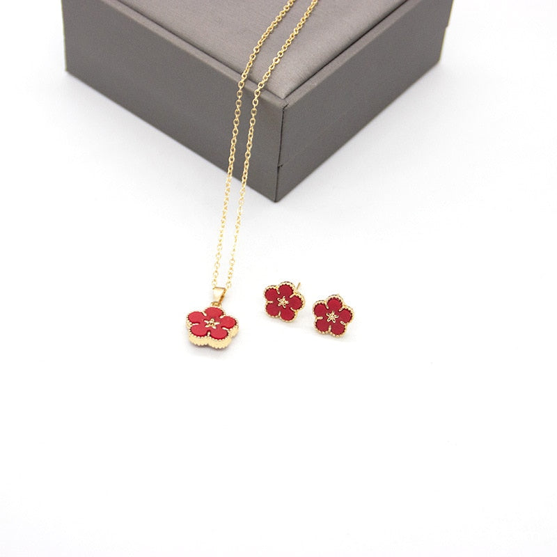 Flower ER - Necklace