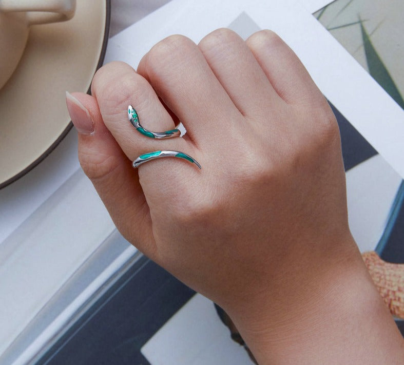 Green Enamel Snake Ring