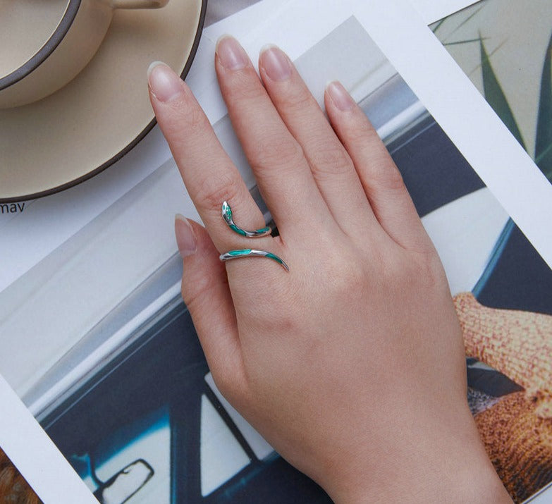 Green Enamel Snake Ring